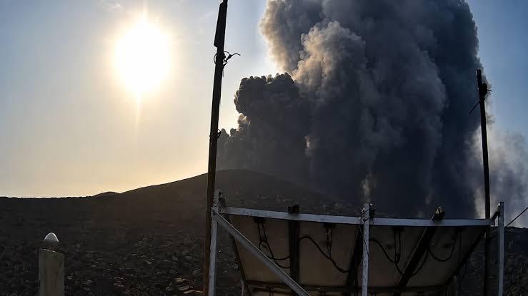 Gunung Anak Krakatau Erupsi Tiga Kali, Letusan Terlama Terekam 32 Detik